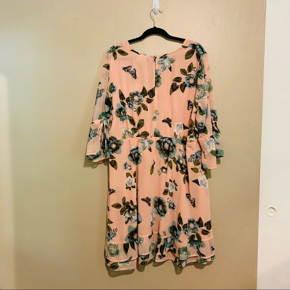 Junarose Dress - Picture 2 of 6